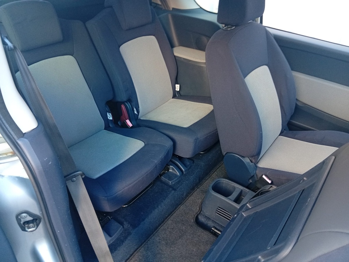 Peugeot 1007 1.4 16v Finition Sporty  "Révision et Distribution Neuves"