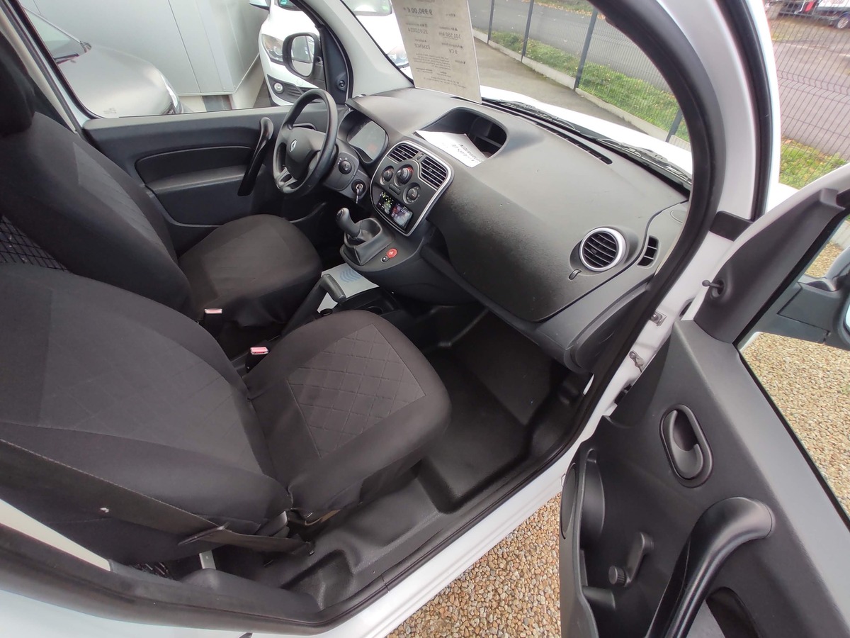 RENAULT Kangoo CTTE II 1.6i 105 (TVA récupérable)