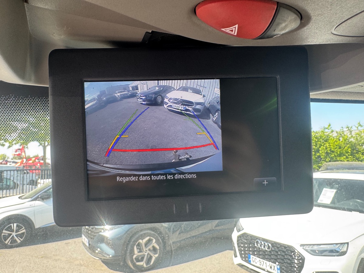 RENAULT Master L2H2 2.3 DCI 145CH GRAND CONFORT + ATTELAGE / PRIX TTC