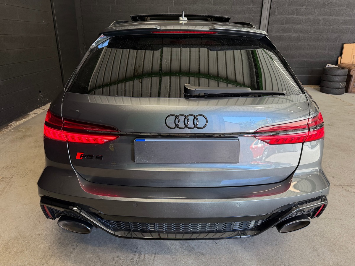 Audi RS6 Avant C8 4.0 V8 600ch FREIN CERAMIQUE / TOIT PANORAMIQUE / SIEGE AV CHAUFFANT VENTILE