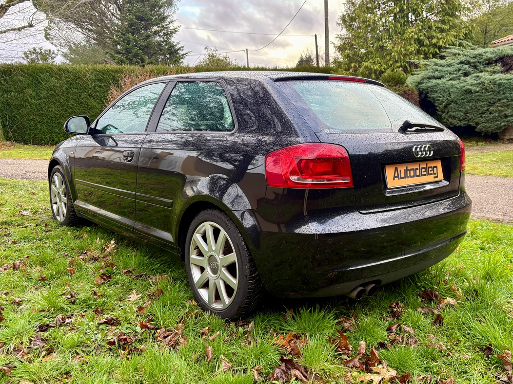 Audi A3 1.8 TFSI 160CH S-TRONIC