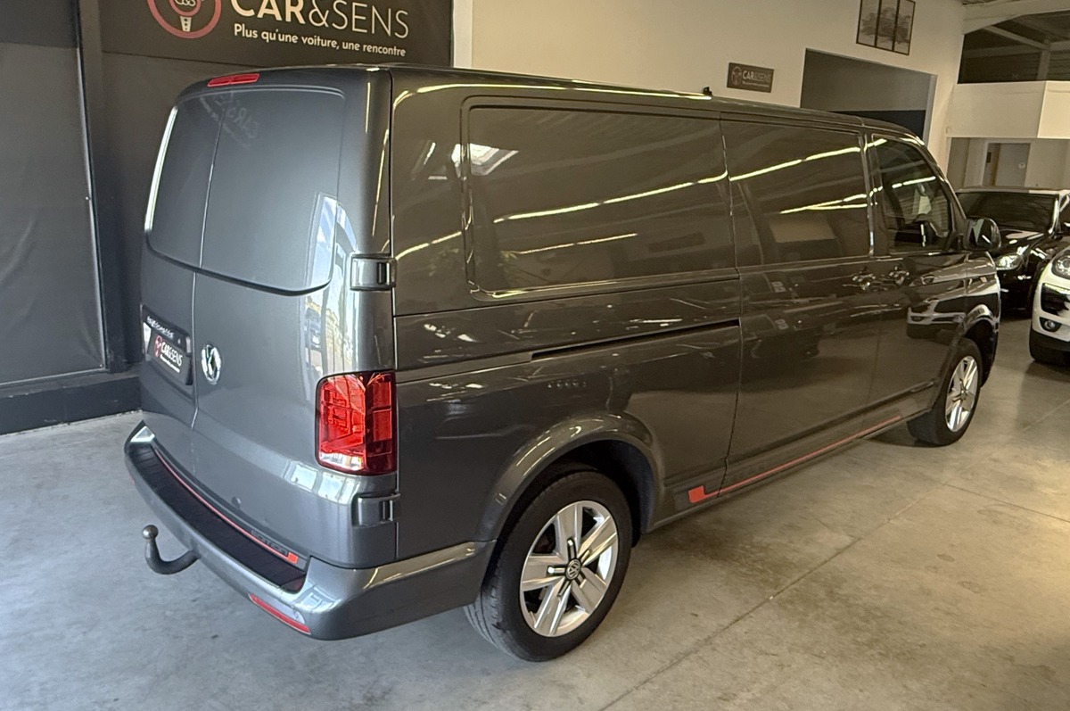 Volkswagen Transporter 2.0 TDI 204 Ch 4MOTION DSG7 / ATTELAGE / CARPLAY / CAMERA