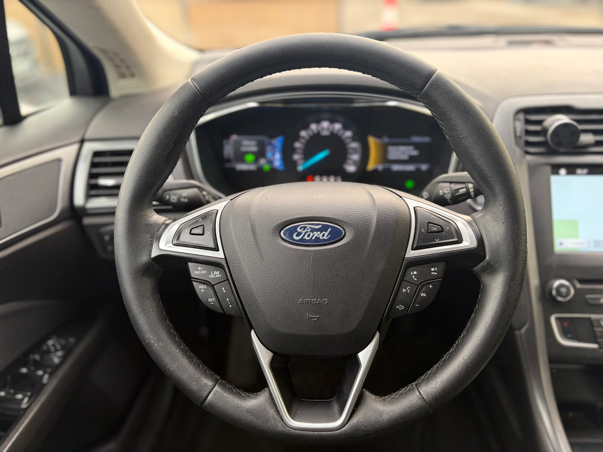 Ford Mondeo TITANIUM 2.0 i 187 cv Hybrid Boîte auto - CAMERA DE RECUL - ELIGIBLE UBER - GPS