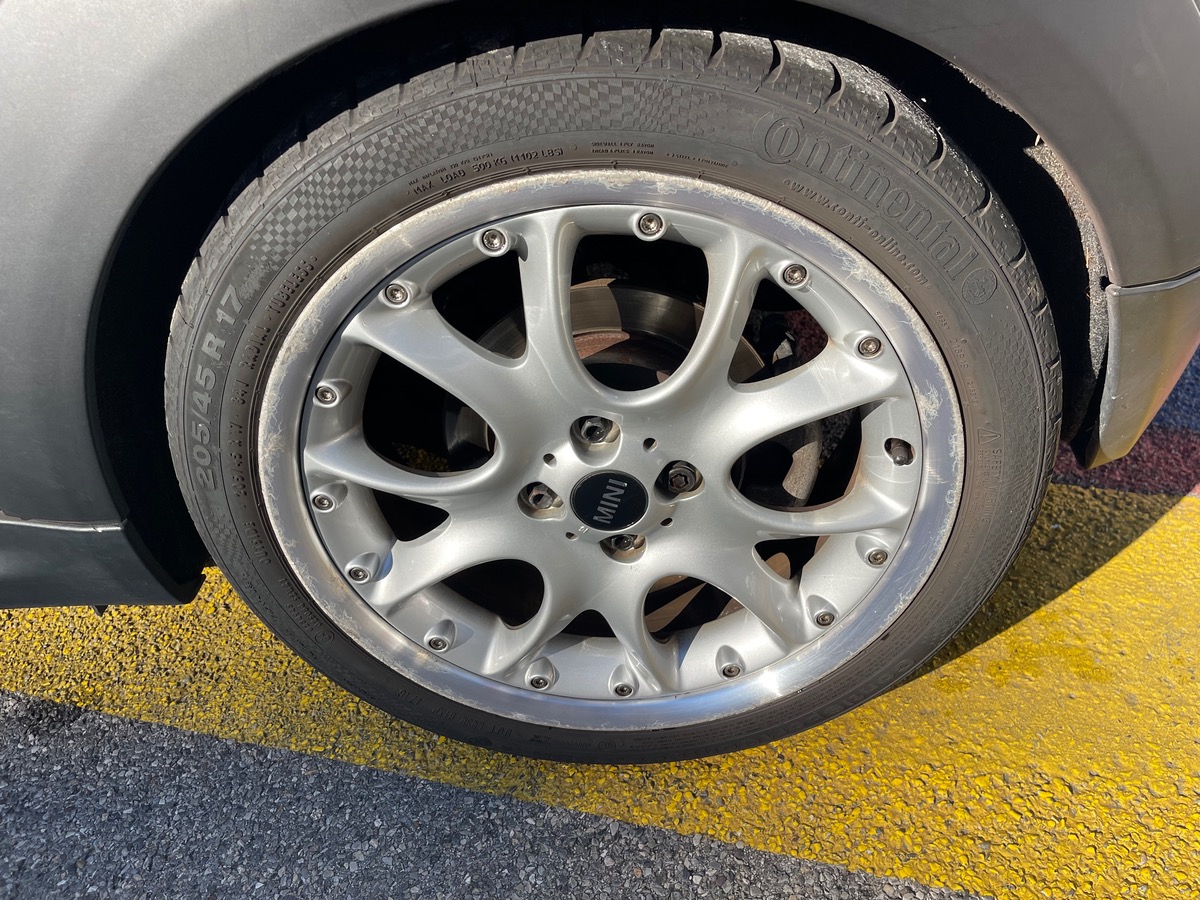 Mini Cabrio Cabriolet Cooper S 1.6 i 175 CV / KM Réel /Ecran GPS / CLIM / intérieur Cuir