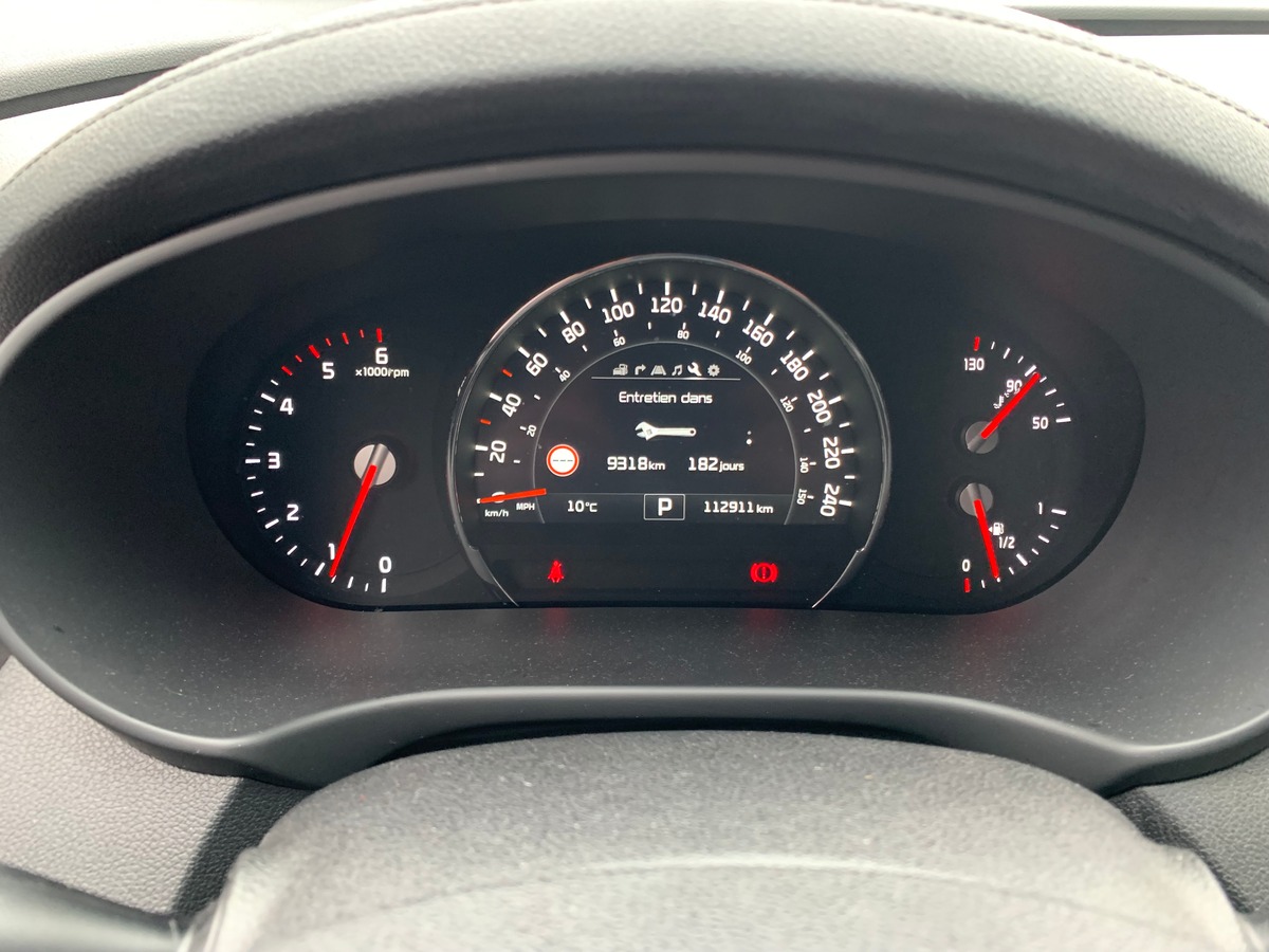 Kia Sorento 200 ch | Premium | 7 Places | AWD | Toit ouvrant panoramique | GPS | Régulateur vitesse