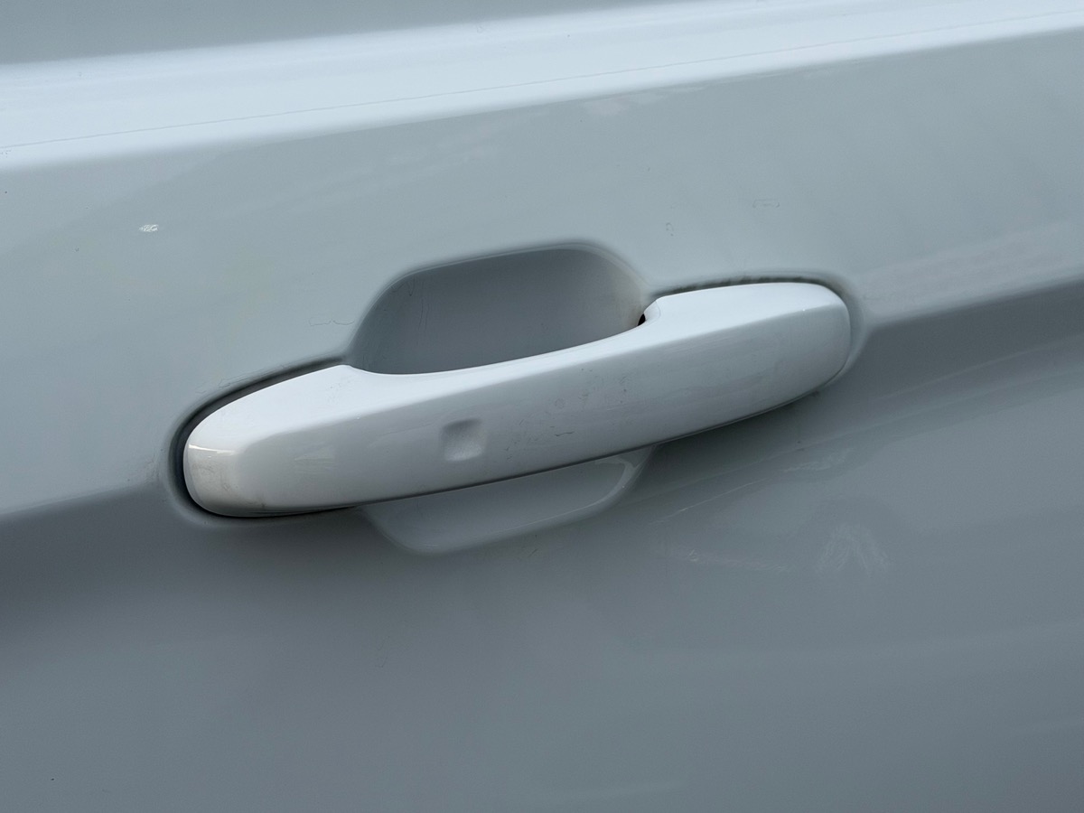 Ford TRANSIT CUSTOM 320 L2H1 2.0 TDCI 170CH BVA8 SPORT / TVA RÉCUPÉRABLE