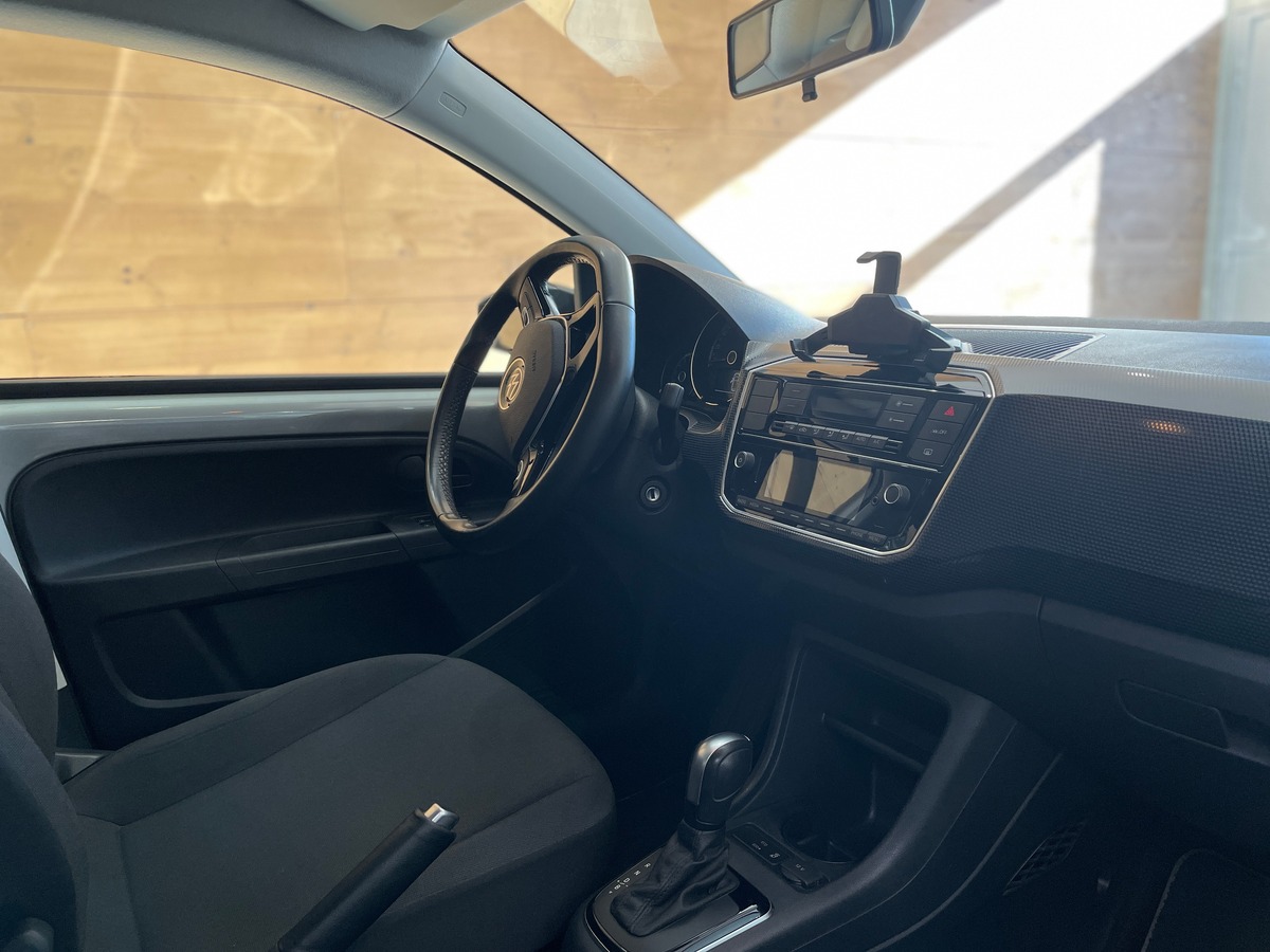 Volkswagen E-up! Electrique // GPS // CAMERA DE RECUL // LIVRAISON POSSIBLE