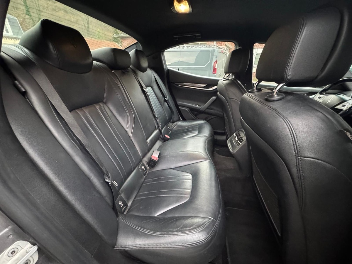 Maserati Ghibli 3.0 V6 275 ZF8 - Française - GARANTIE - Révisé