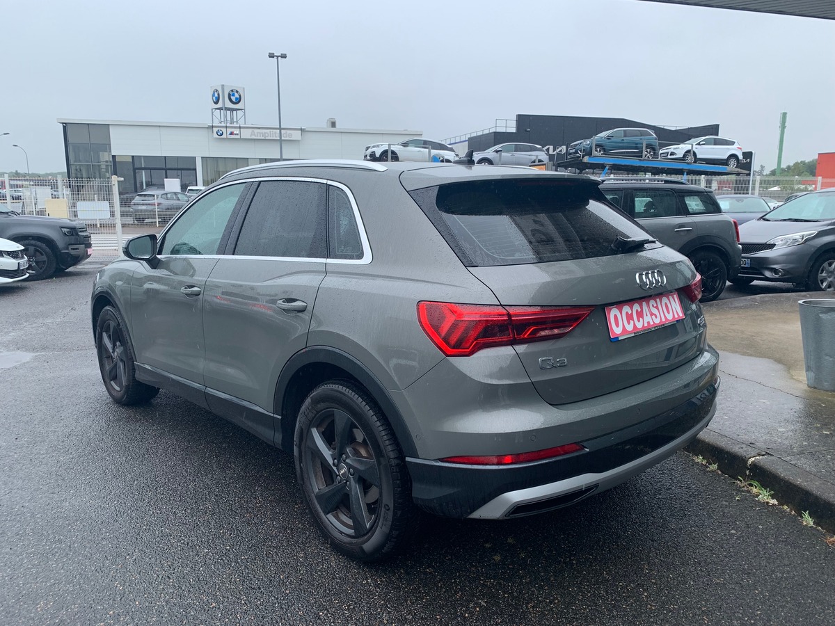 Audi Q3 190 ch | DESIGN LUXE QUATTRO | Systéme d'accés et démarrage sans clé | Régulateur de vitesse