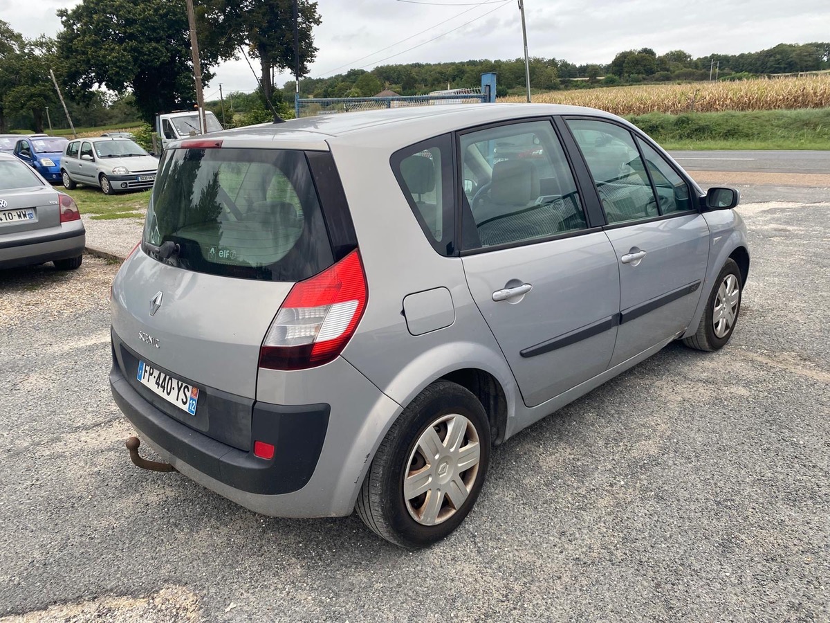 RENAULT Scenic II 1.5 dci 105cv 231000km