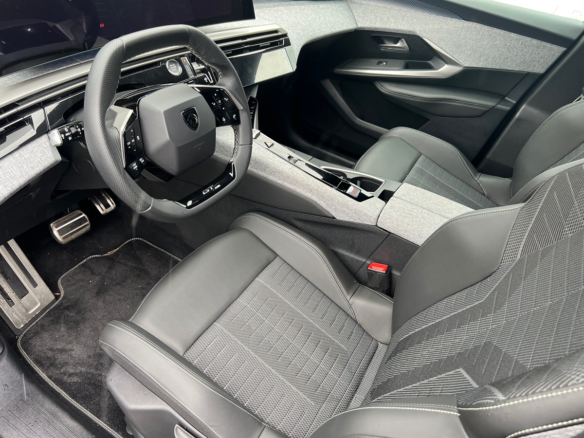 Peugeot 3008 GT HYBRID 136cv, CAMERA DE RECUL, GPS