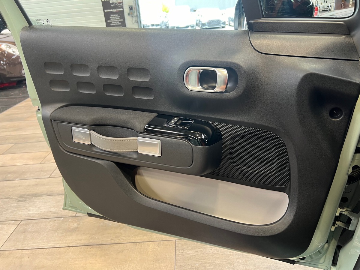 Citroën C3 III 1.2 110 ch S&S SHINE EAT6 GPS/CARPLAY/CAMERA/REGULATEUR
