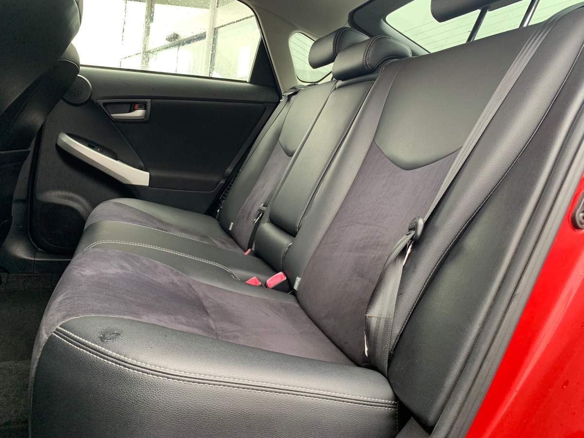 Toyota Prius 136 ch | Dynamic | Caméra de recul | Régulateur de vitesse | Climatisation