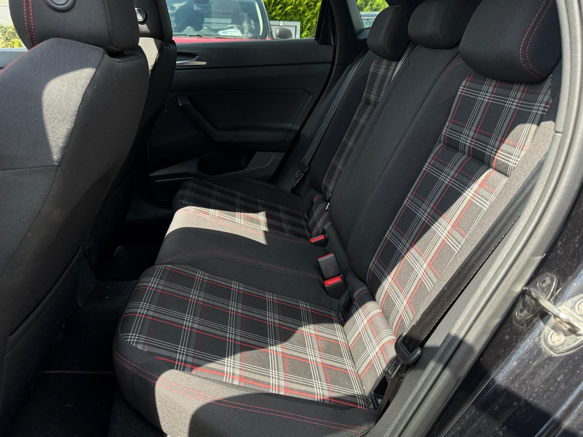 Volkswagen Polo VI GTI 2.0 TSI 200 DSG