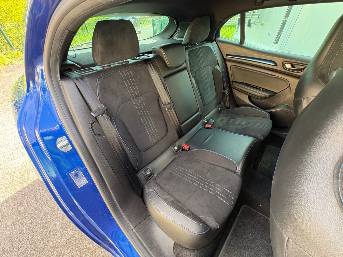 RENAULT Megane TCE 160CH GT-LINE