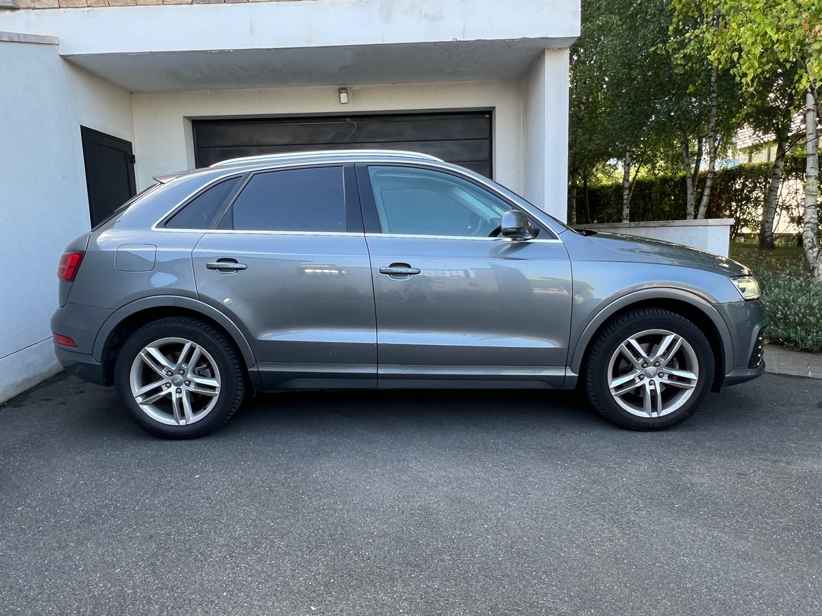 Audi Q3 S line 2.0 TFSI 180 S tronic Quattro