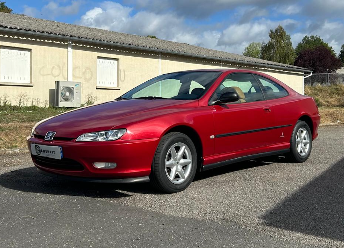Peugeot 406 Coupé 2.0 16s (135 ch)
