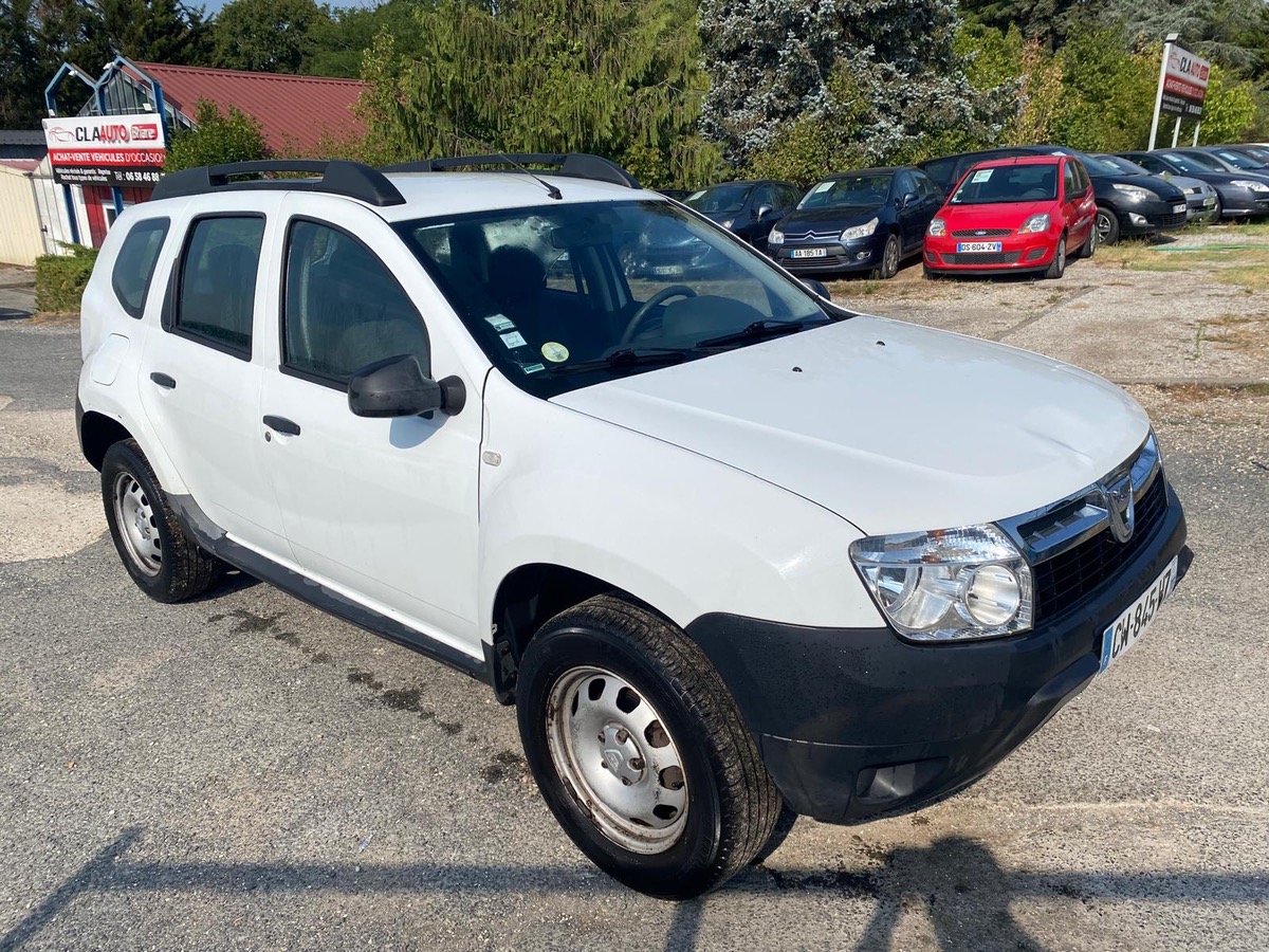 Dacia Duster 1.5 dci 90cv 1ère main bon état 06/2013