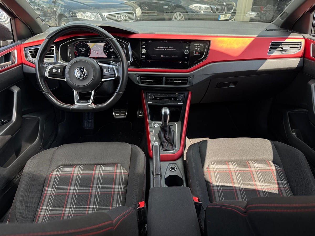 Volkswagen Polo VI GTI 2.0 TSI 200 DSG