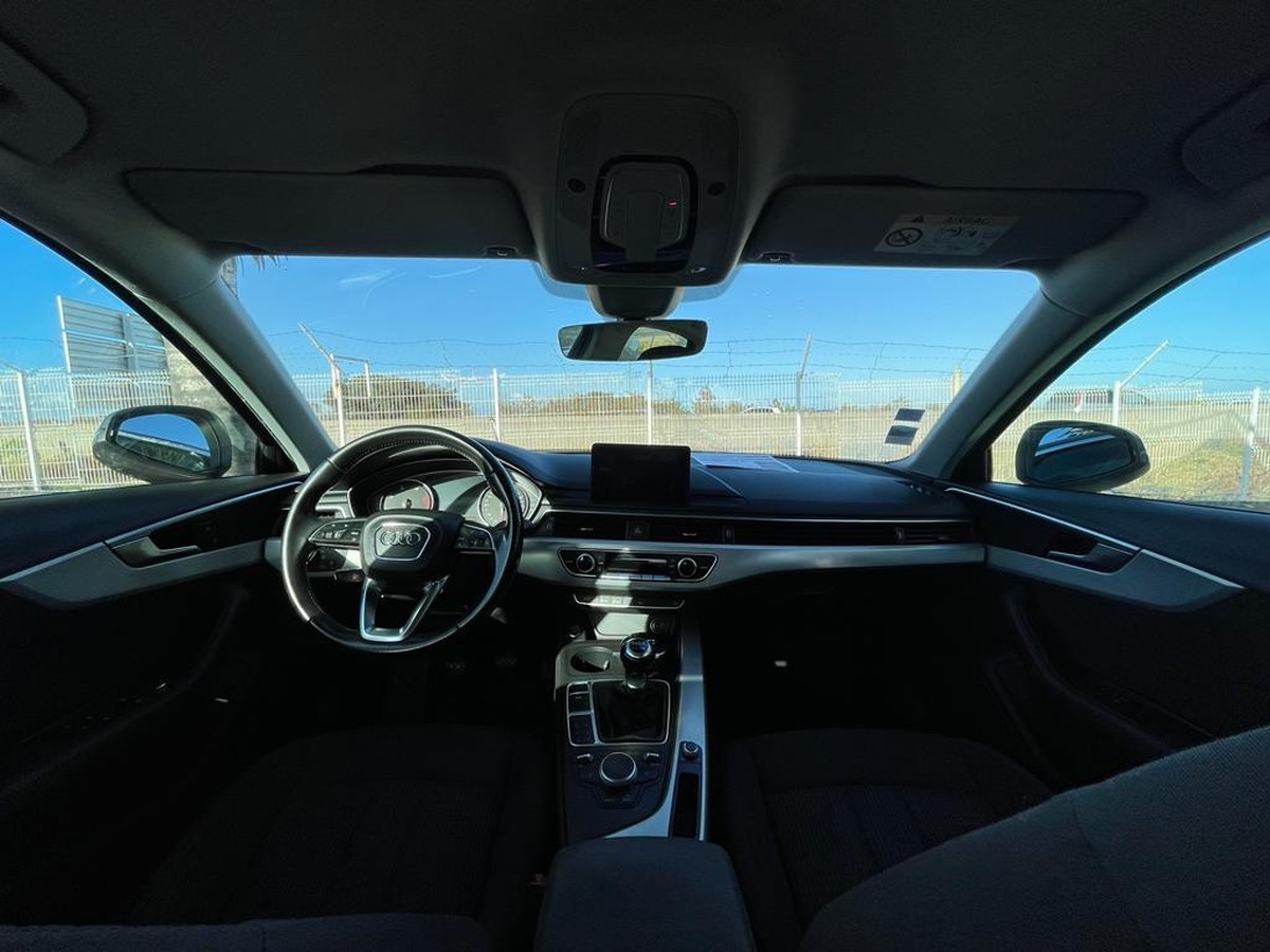 Audi A4 2.0L tdi X DIESEL 150CH 2016 SPORT AUTO