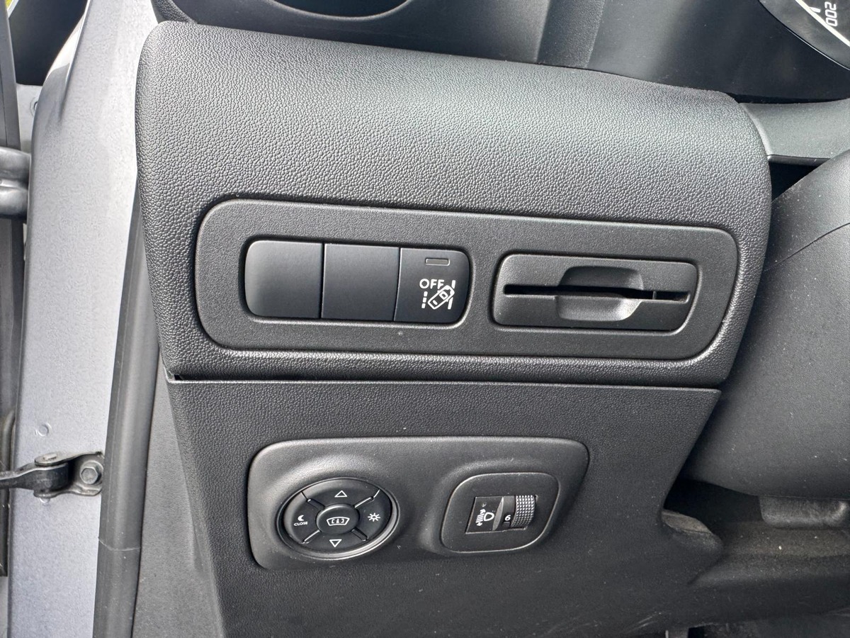 Citroën C3 Aircross 1.2 130CV EAT6 Shine - boite automatique