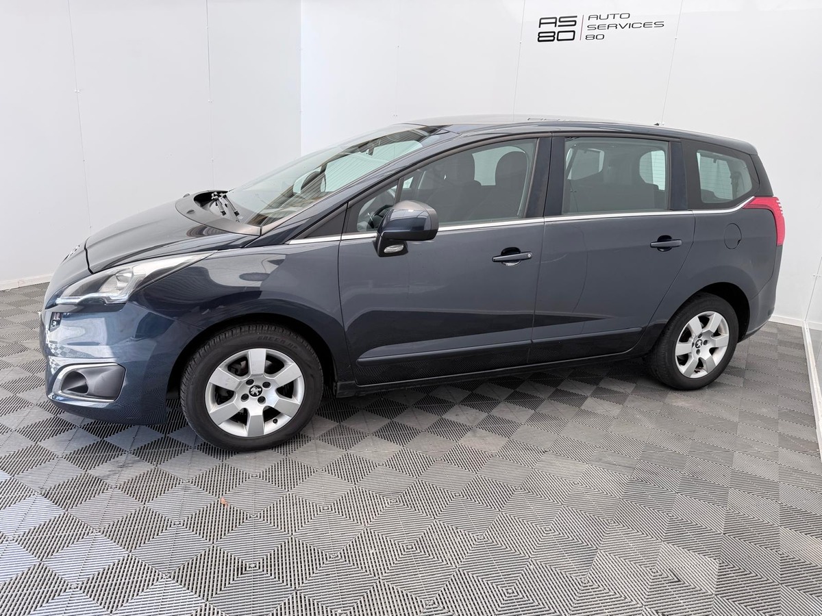 Peugeot 5008 1.6 Hdi 115 7places Active