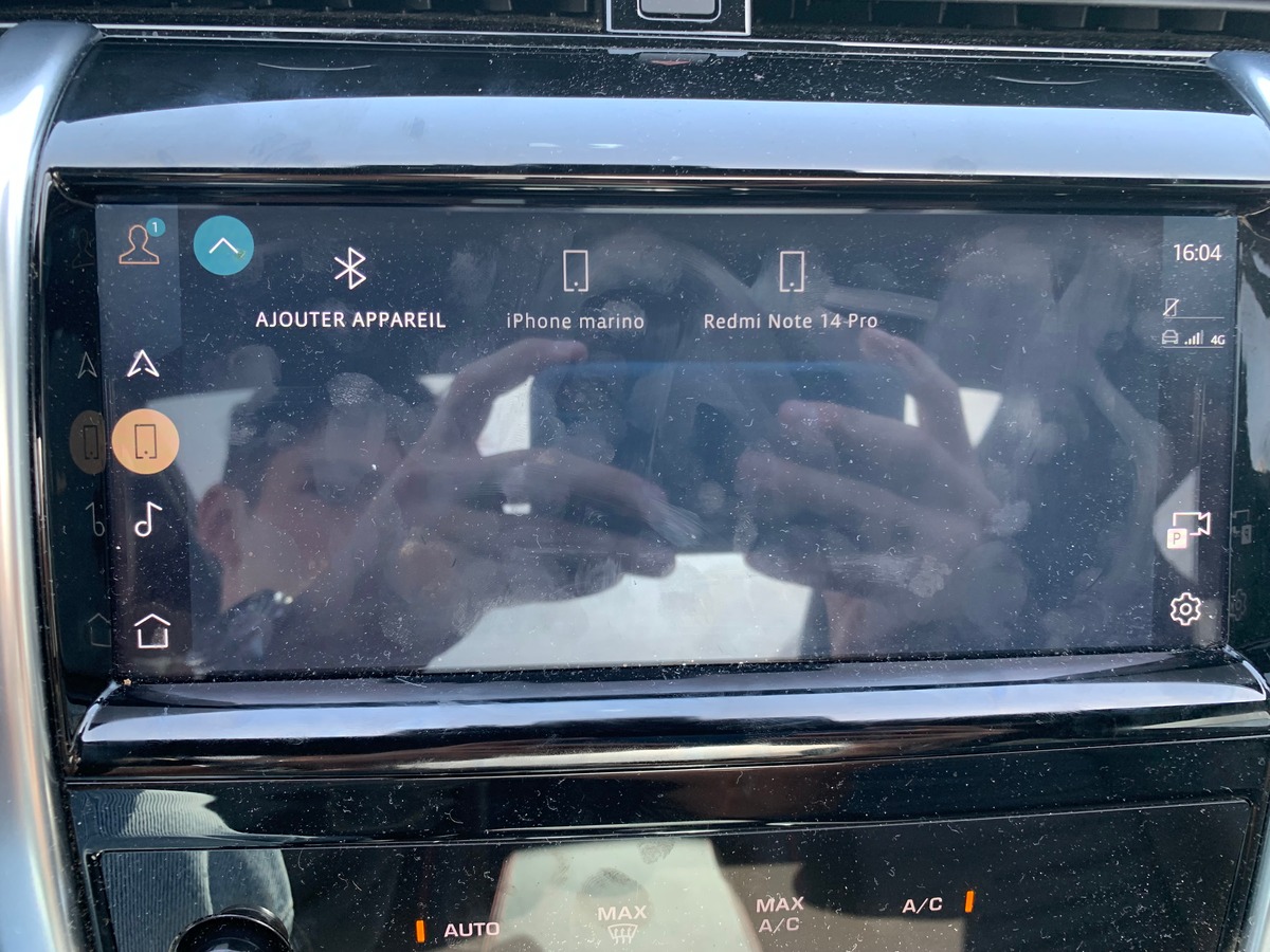 Land-Rover Discovery Sport L550 | P300e | PHEV | Toit panoramique | Caméra recul | Apple car play