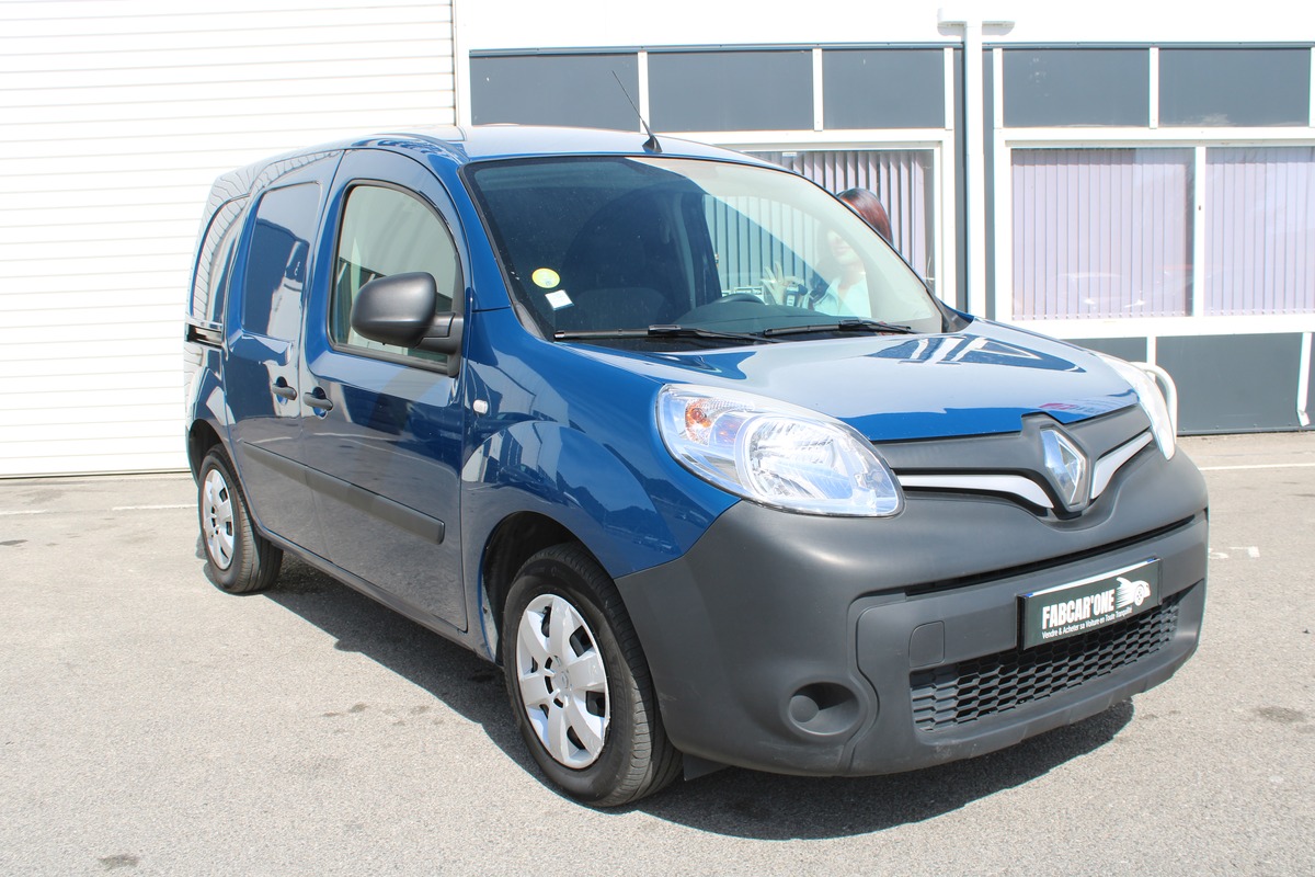 RENAULT Kangoo Express 1.5 Blue dCi 95ch Extra R-Link - PRIX HT -  TTC : 9 990 € - Garantie 12 Mois
