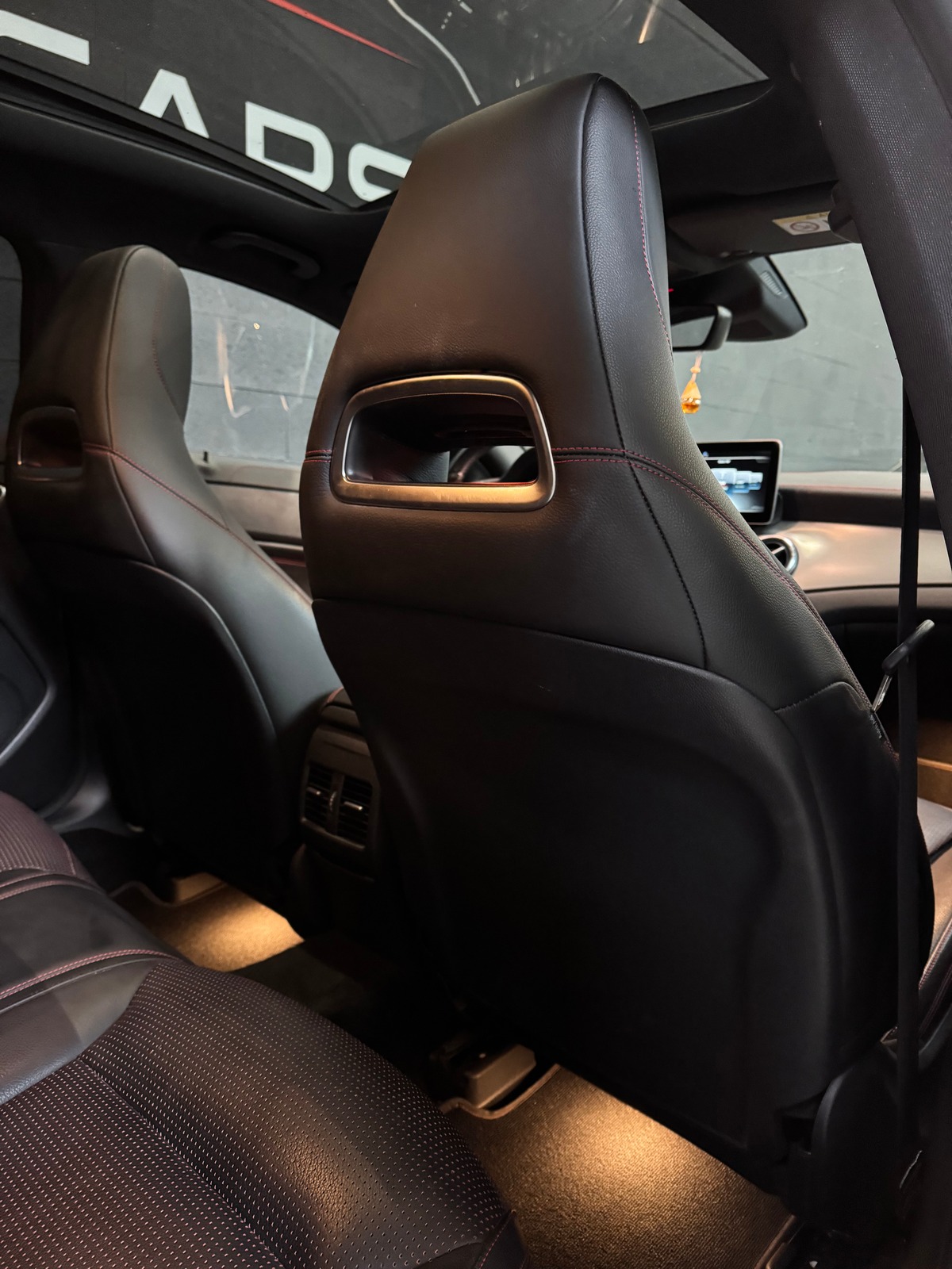 Mercedes Benz CLA Shooting Brake 220 d Fascination 4Matic 7G-DCT