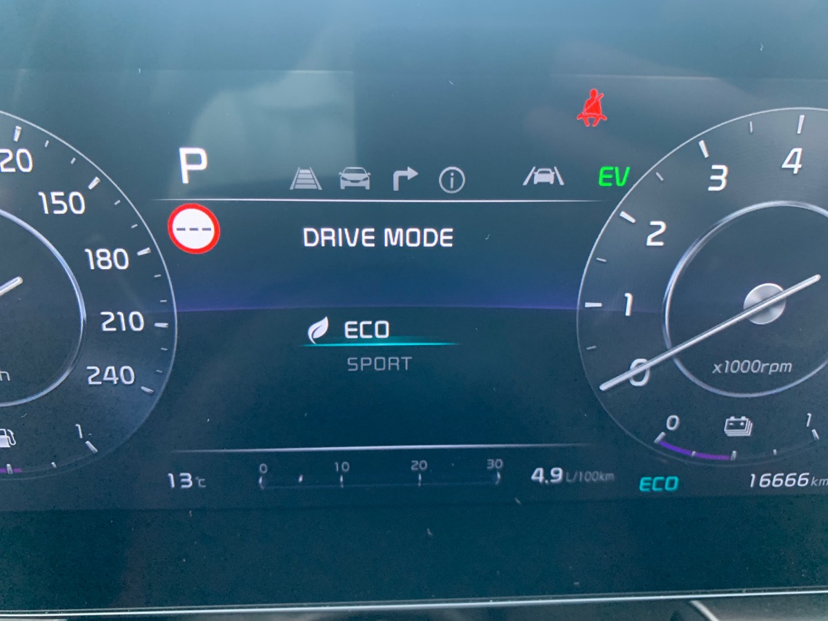 Kia Niro 141| PREMIUM | Pack Drive + | Garantie constructeur 2031 | Régulateur de vitesse adaptatif