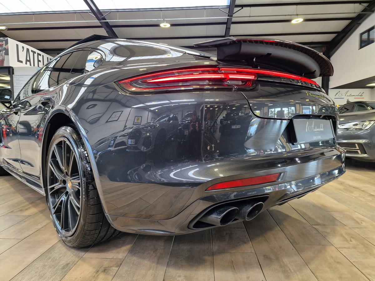 Porsche Panamera 2.9 L 462 cv FULL OPTIONS 