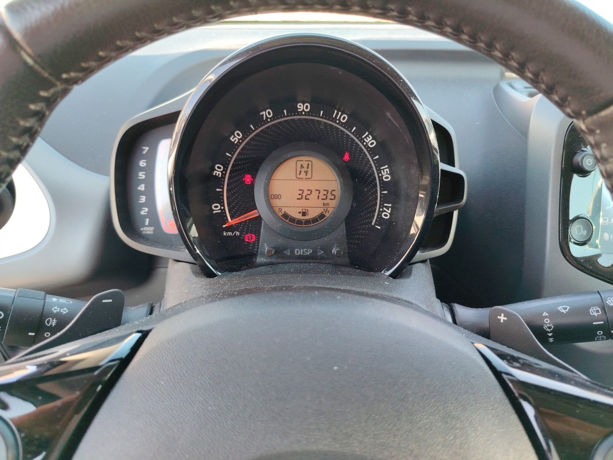 Toyota Aygo 1.0 VVTI BOITE AUTO