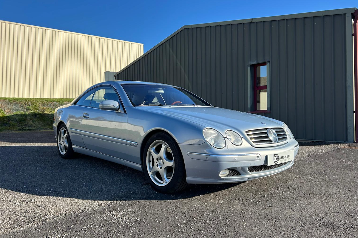 Mercedes-Benz Classe CL 600 V12 (367 ch)