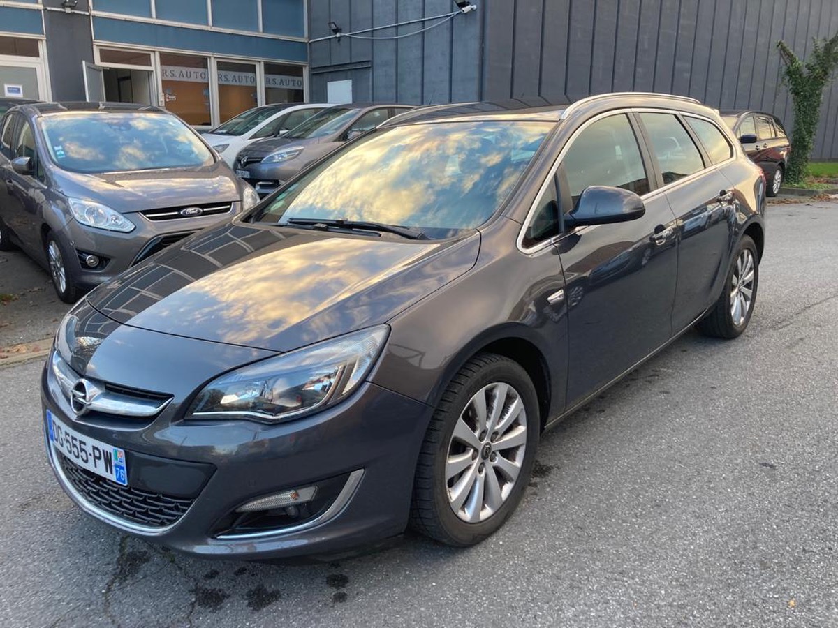 Opel Astra Sports Tourer 1.7 CDTI 130 CH COSMOS 4X foit  CBLeut