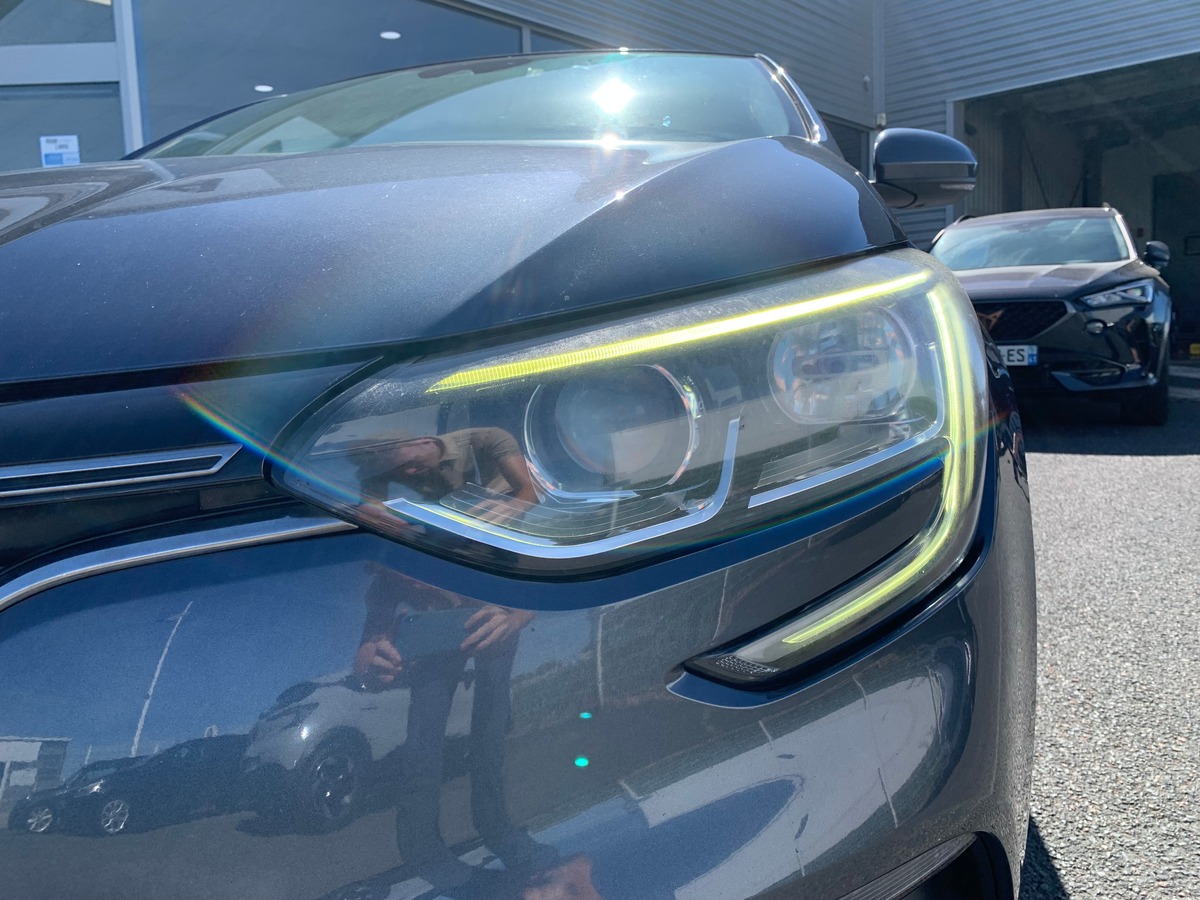 RENAULT Megane IV 110 ch | Business | Régulateur de vitesse | GPS | Boite automatique | Roue secours