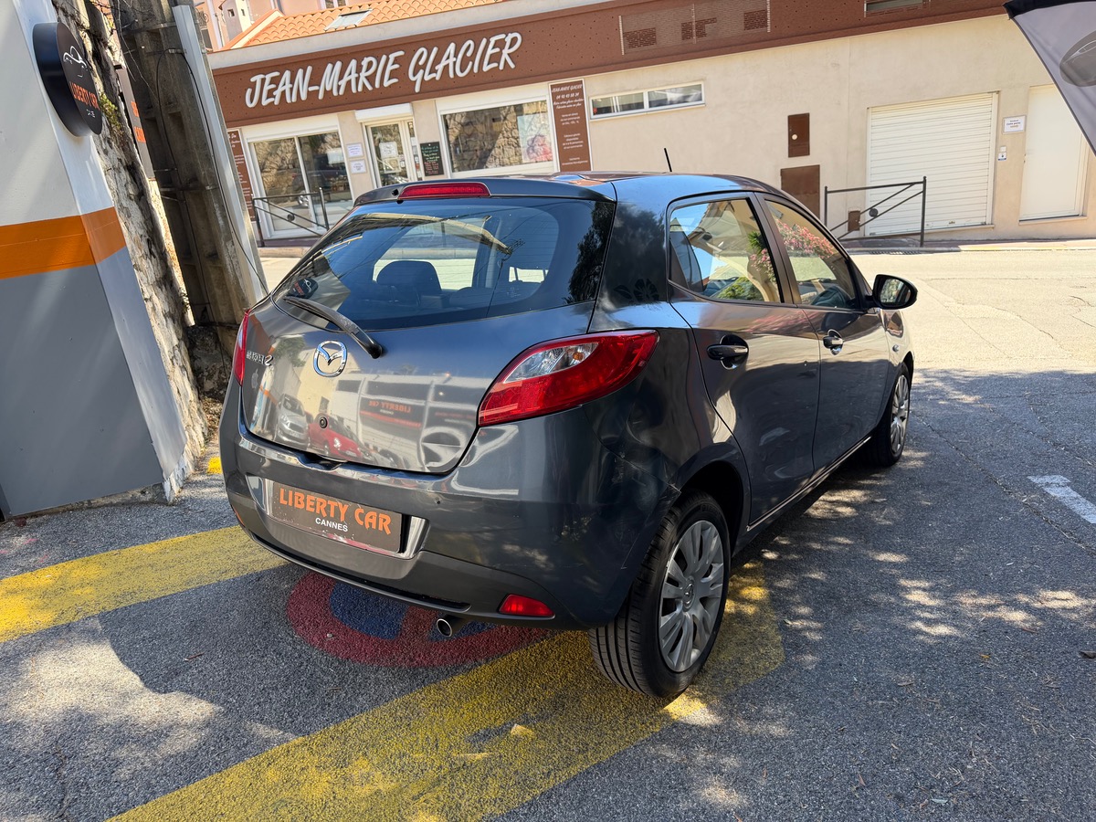 Mazda 2 1.3 i 75 CV / Clim / 5 Portes / Moteur à Chaine / Embrayage Neuf