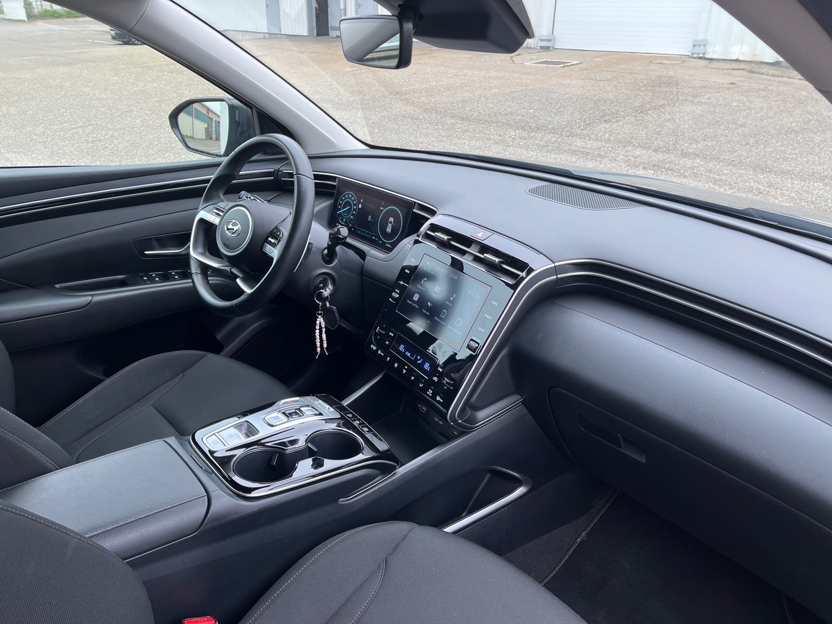 Hyundai Tucson 1.6 Hybrid 230 Intuitive, Suivi complet Hyundai, Attelage Amovible, CarPlay