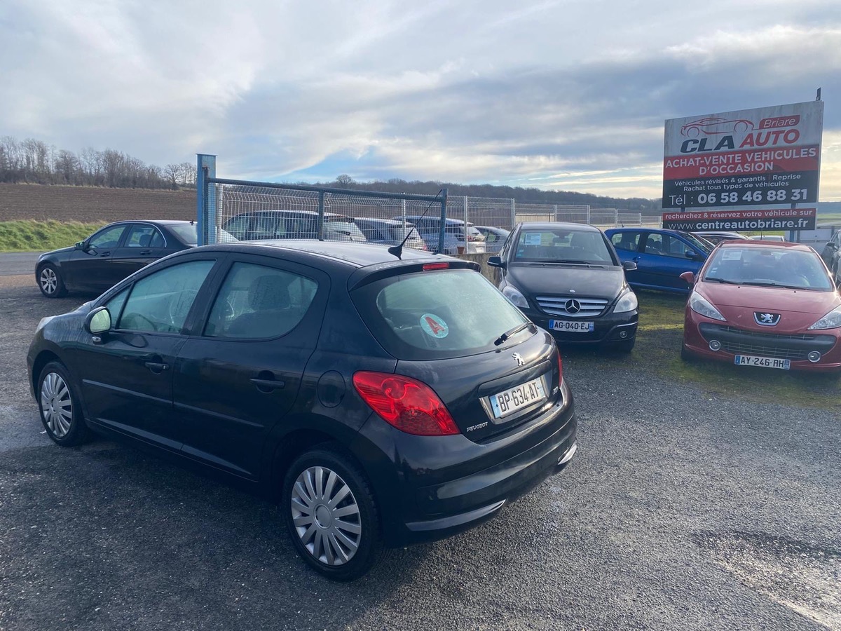 Peugeot 207 1.6 hdi 90cv 219155km