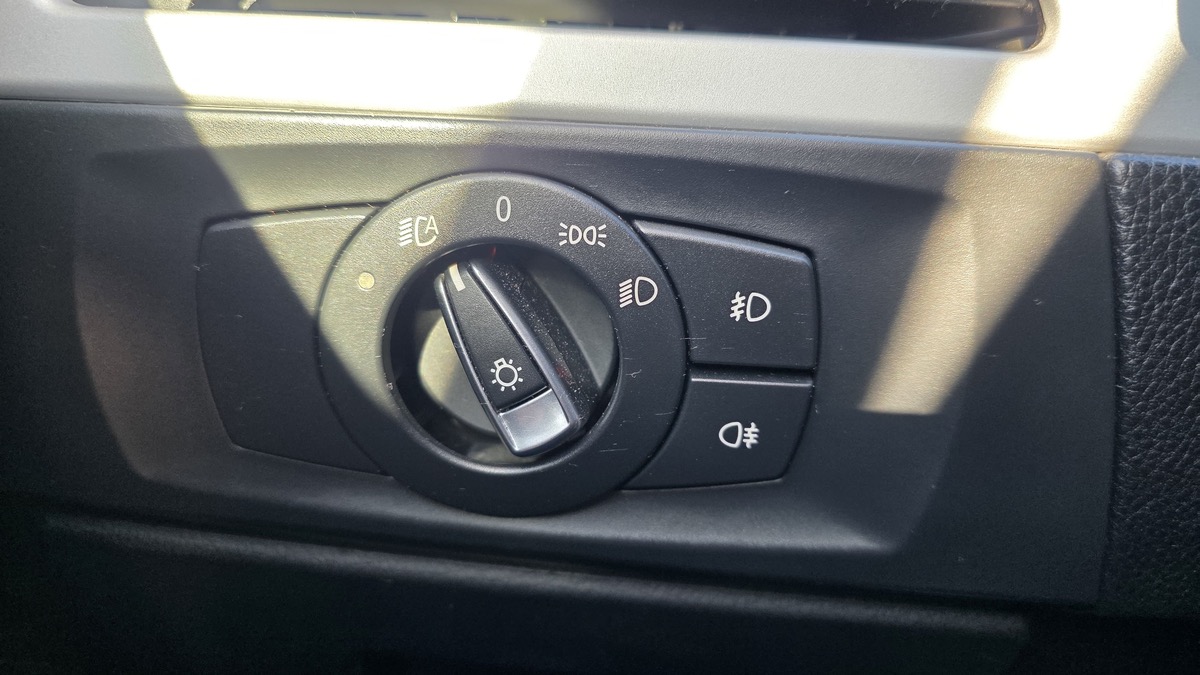 Bmw Série 3 E90 320d LCi Edition Executive (184 ch)