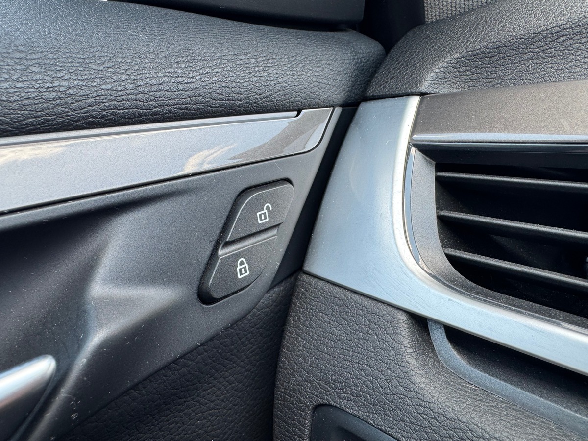 Bmw X1 116 | X-Line sDrive | Toit panoramique | Caméra recul | Régulateur vitesse | Siéges chauffant
