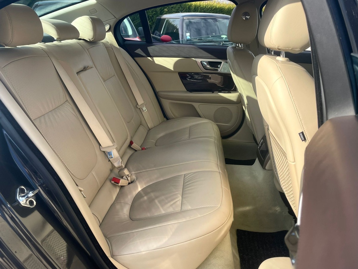 Jaguar XF S 3.0 d v6 275 Luxe Premium BVA
