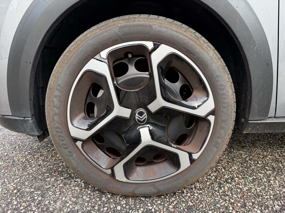 Citroën C3 IV 1.2 TURBO BVM6 100 cv