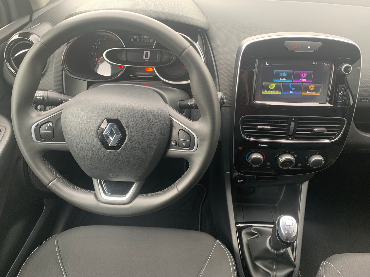 RENAULT Clio IV 90 ch | Limited | Régulateur vitesse | Climatisation | Radar stationnement arriére