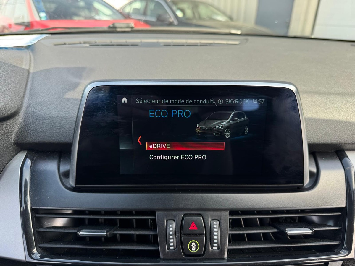 Bmw Série 2 Active tourer 225 xeA Lounge BVA