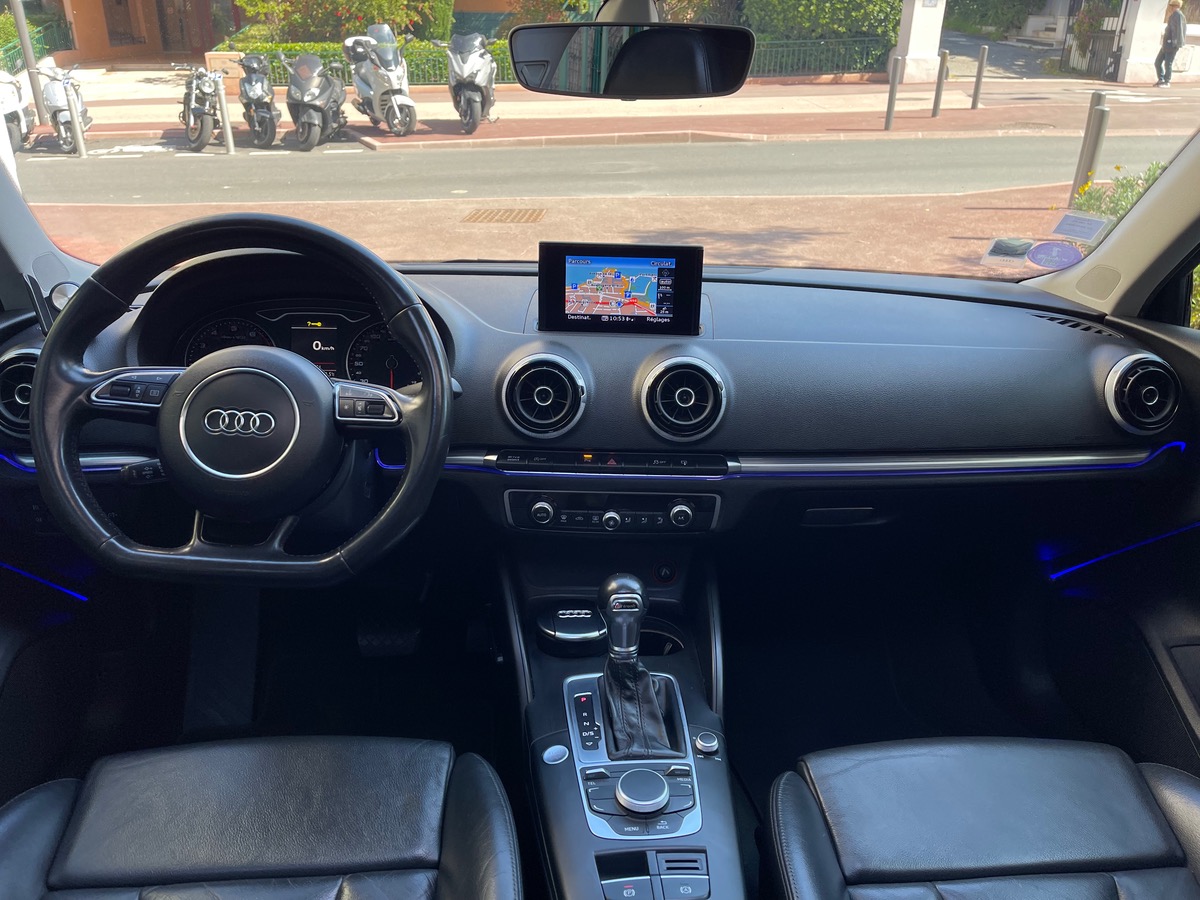 Audi A3 1.4 tfsi SportBack  150 CV / Ambition Luxe / Toit Ouvrant / Pack Led