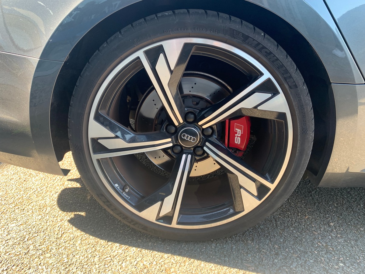 Audi RS5 450 ch | Quattro | Toit ouvrant | Caméra de recul | Affichage tête haute | Apple car Play