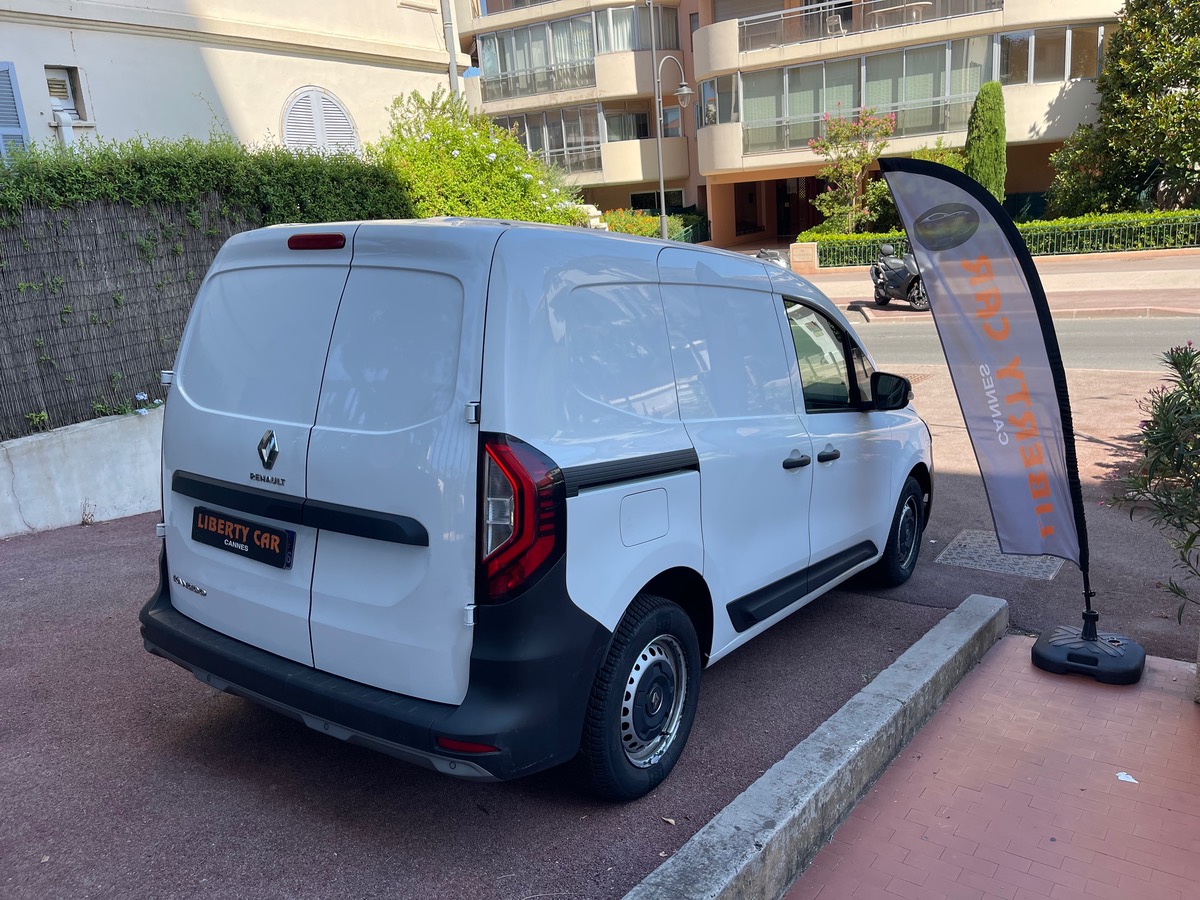 RENAULT Kangoo Fourgon 1.5 DCI 95 CV / CarPlay / Embrayage Neuf /