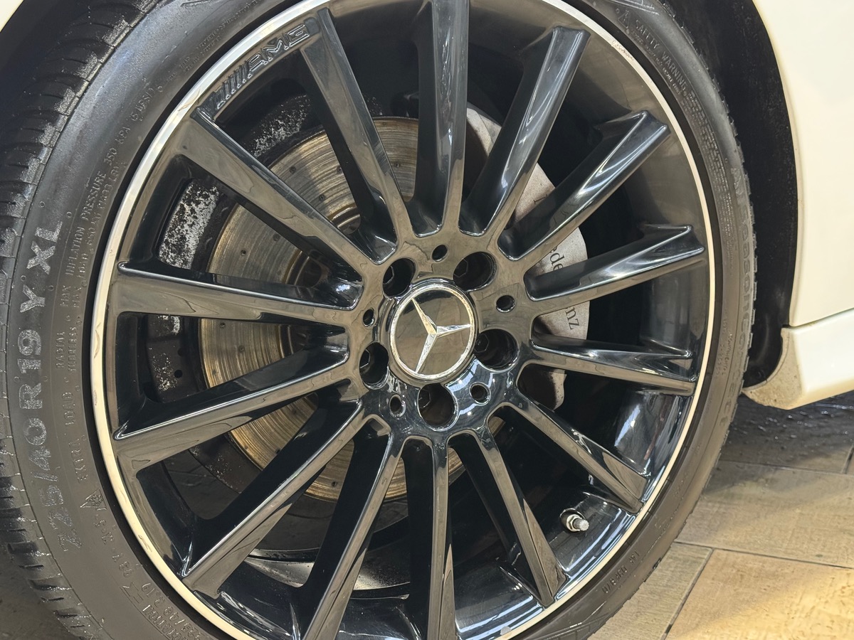 Mercedes-Benz Classe C CABRIOLET 200 9G-TRONIC 184CV FASCINATION AMG