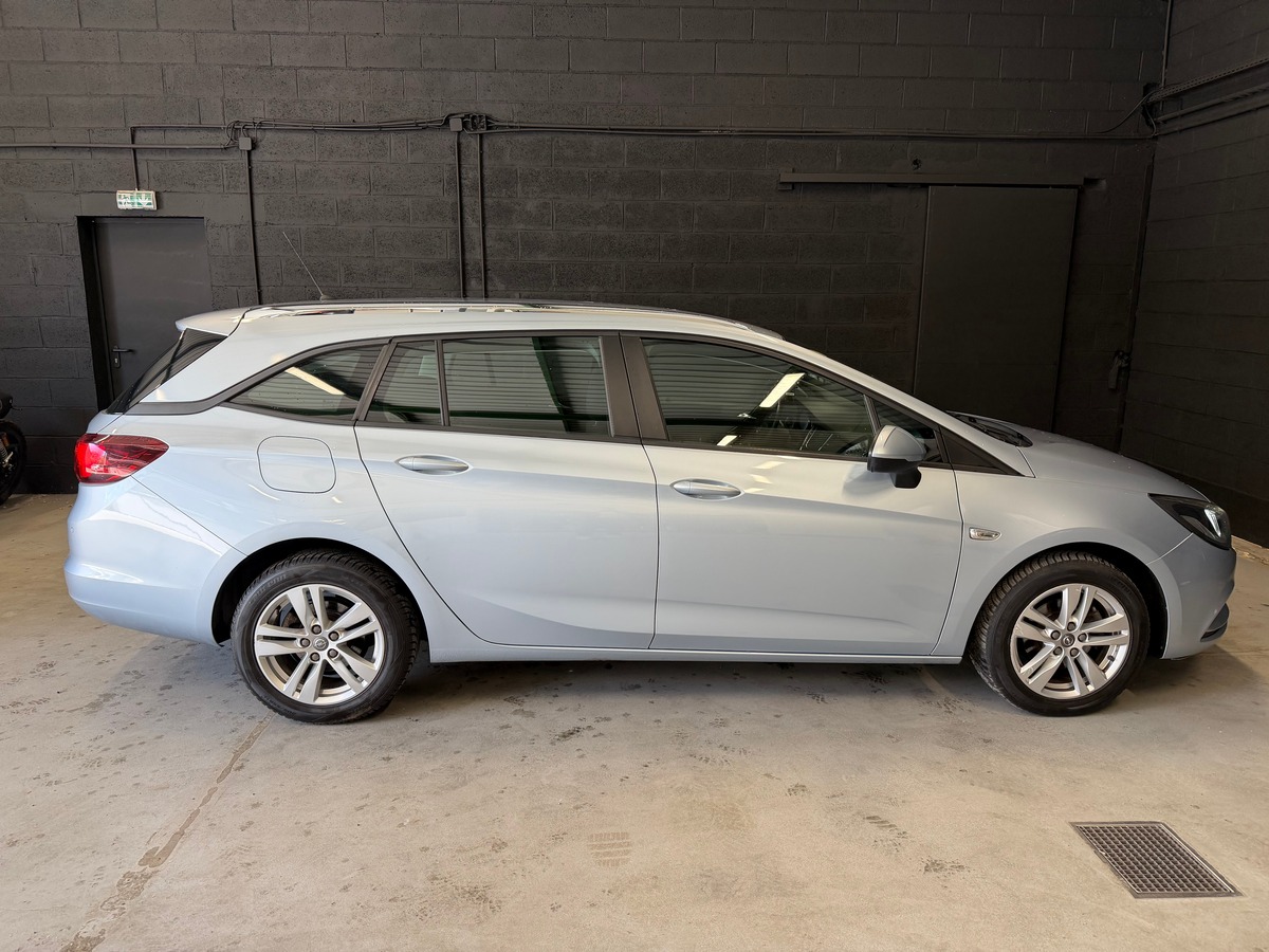 Opel Astra Tourer 1.6 cdti