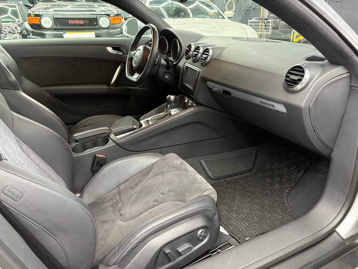 Audi TTS COUPE 2.0 TFSI 272 S TRONIC